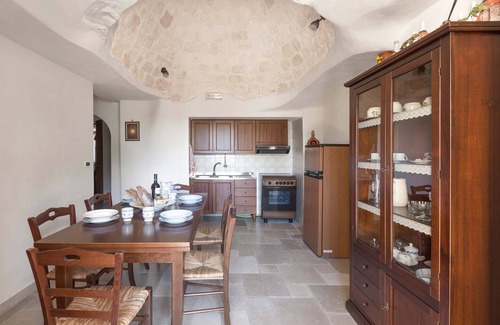 Ostuni House | 3279 Trullo Due Coni by Barbarhouse