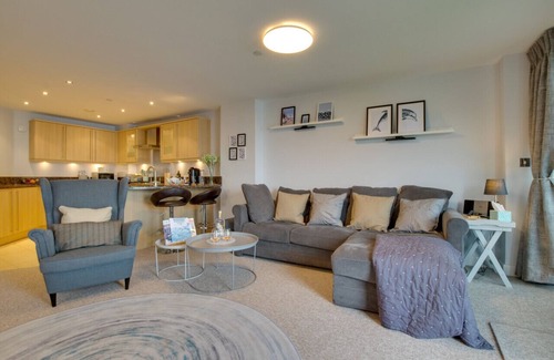West Bay Apartment | 33 Quayside - Two Bedroom Apartment, Sleeps 4
