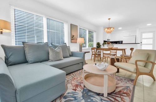 Boca Raton Apartment | 350B - Boca Retreat w/Pool, Parking, Near Evert Tennis & Shops