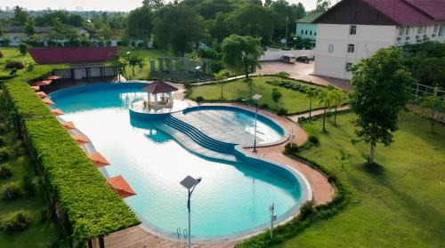 Vientiane Prefecture Hotel | 36Manor International Sport Hotel