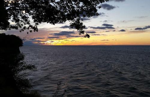 Dunkirk House | 3778 East Lake Road