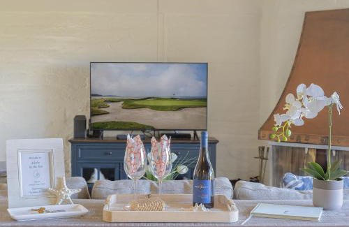 Del Monte Forest House | 3786 Adobe by the Sea home