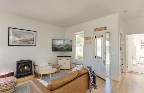 Pacific Grove House | 3943 Rad Beach House home