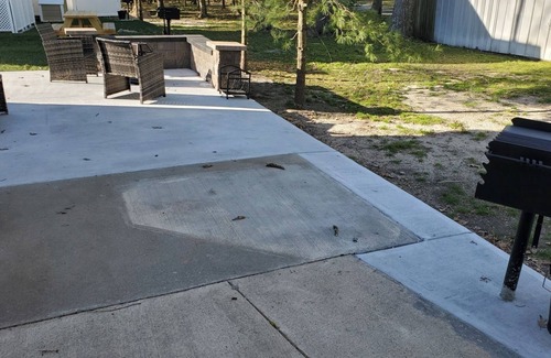 Rehoboth Beach Apartment | 3bed 1ba unit 1 Located in Lewes Pet Friendly