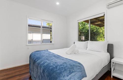 Brisbane House | 3Beds Value and Comfort Stay Airport CBD and Cafes