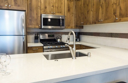 Truckee Apartment | 3Br 2Ba- Overwhelming Charm, Overlooking the Village by RedAwning