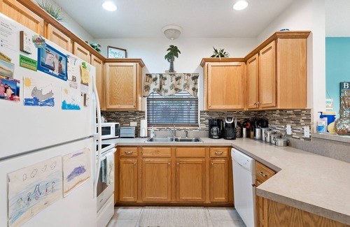 Tyler Gardens House | 3BR Cocoa Beach Private Home with Hot Tub