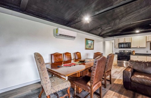 Paluxy Cabin | 3BR Country Getaway Patio Nature Views