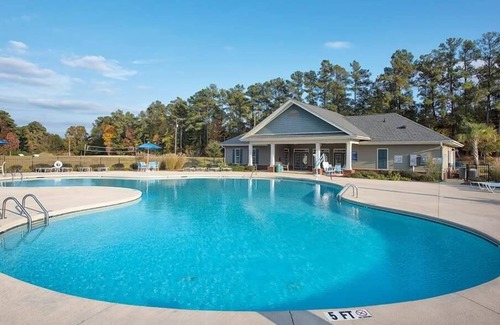 Santee Condo | 3br Deluxe - Family Fun Lake Marion