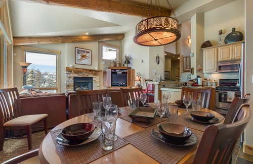 Winter Park House | 3BR Lakota Townhome, <1 Mile to Winter Park Resort, Stunning Views, Pet-Friendly