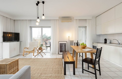 Perea Apartment | 3BR Suite 300mts from the Beach