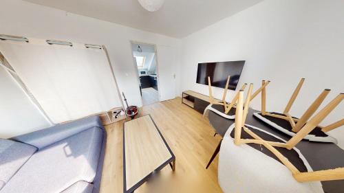Anatole France Danton Apartment | 4ème étage, Général Sarrail
