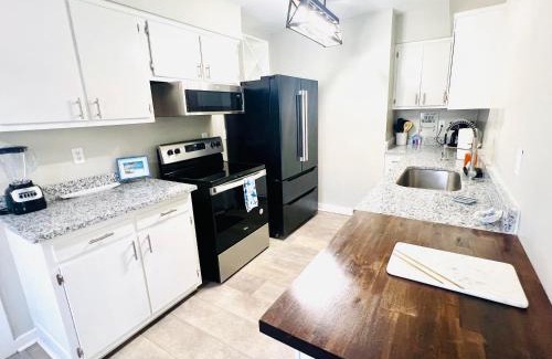 Gulfport House | 4/2 Home Close to Beach, Centrally located!