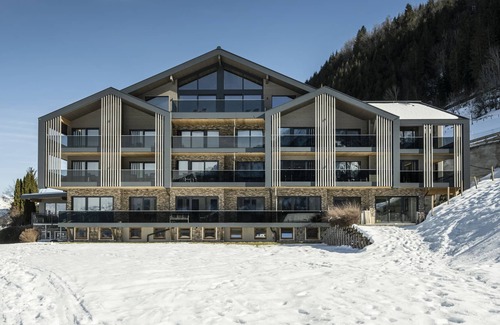 Alpendorf Apartment | 4-5 Bed Family Room Standard