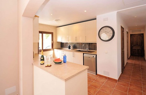 Palmanova Villa | 4/5 Bedroom, 2/3 Bathroom Villa With Sea Views And Swimming Pool. ETV/4666
