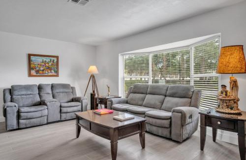 Garden Isles House | 4 bd Near beach spacious solar heated pool waterfront home