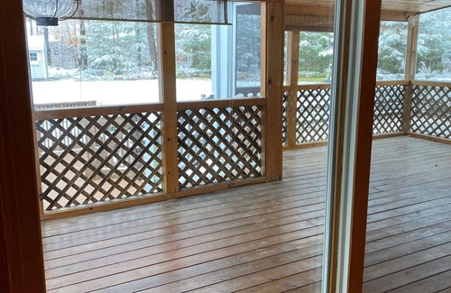 Manchester Center House | 4 Bed 3 bath Manchester VT home on large lot quiet cul de sac 2.5 car garage!
