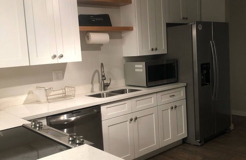 North Mountain House | 4 bedroom 2bath Full kitchen 1764 sf home that can sleep 10 people