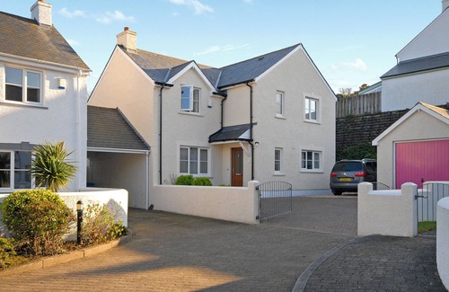 Little Haven Cottage | 4 bedroom accommodation in Little Haven