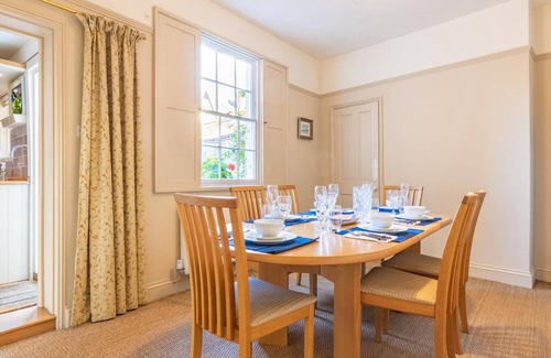 King's Lynn Cottage | 4 bedroom accommodation in Kings Lynn
