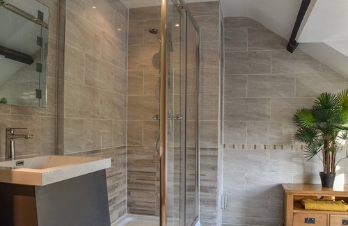 Kidwelly Cottage | 4 bedroom accommodation in Kidwelly