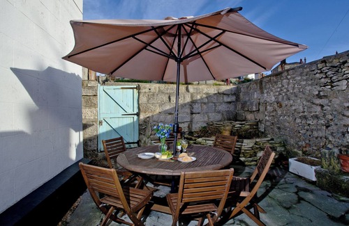 Portland House | 4 bedroom accommodation in Portland