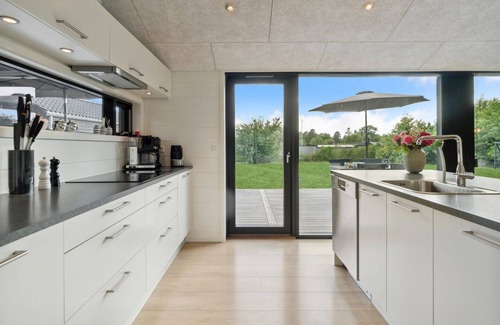 Ebeltoft House | 4 bedroom awesome home in Ebeltoft