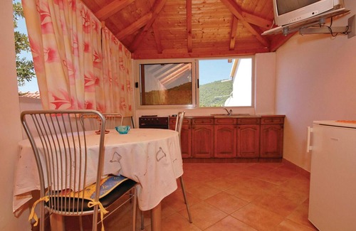 Brna Apartment | 4 bedroom beautiful apartment in Brna