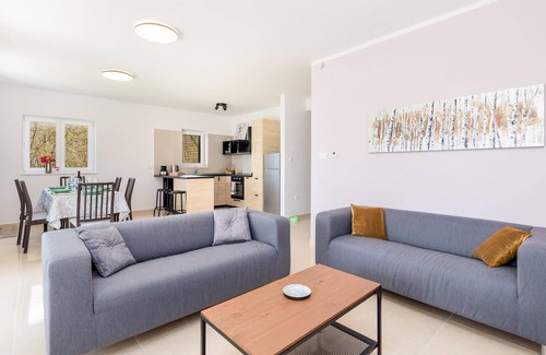 Opatija House | 4 bedroom beautiful home in Veprinac