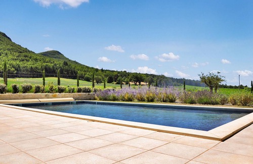 La Begude-de-Mazenc House | 4 bedroom gorgeous home in Souspierre