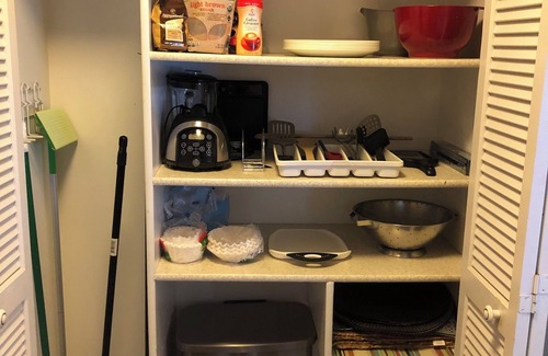 Arlington Park House | 4-bedroom house in fabulous Sarasota with AC