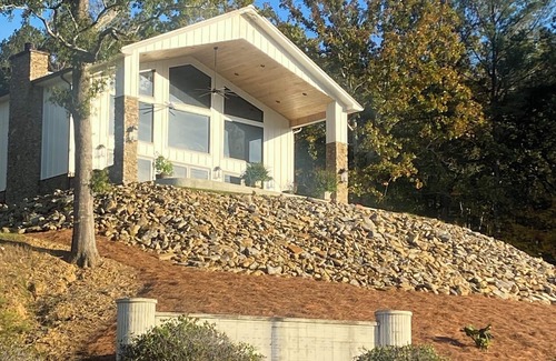 Crane Hill House | 4-bedroom house in peaceful Crane Hill with WiFi, AC. Enjoy tranquility