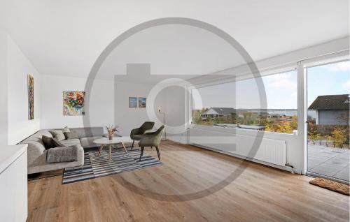 Egsmark Strand House | 4 Bedroom Pet Friendly Home In Ebeltoft