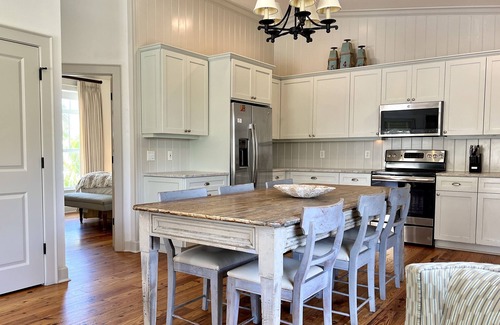 Holmes Beach Hotel | 4 Bedroom Townhouse - Your private Holmes Beach vacation home