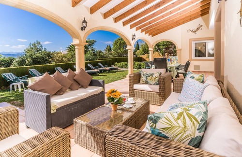 Ermita Villa | 4 Bedroom Villa with Spectacular Views