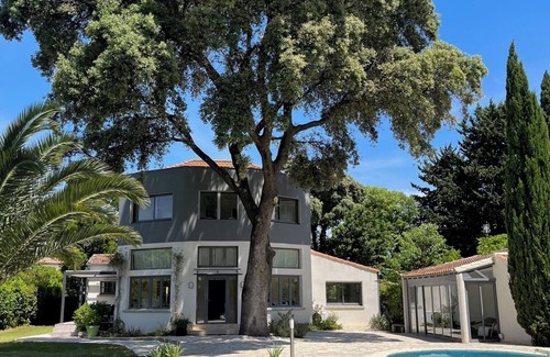Castries House | 4 bedroom villa with 10x5 saltwater swimming pool and gym