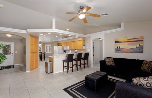 Lake Havasu City House | 4 Bedroom with a pool and spa . Rv and boat parking . Close to launch ramp.