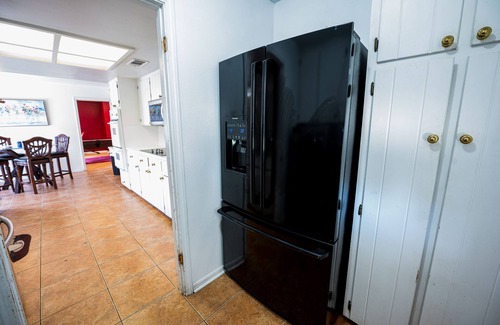 Shenandoah House | 4 bedrooms big house in a great location