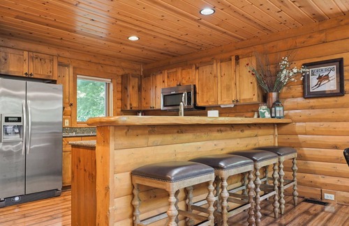 Boyne City Cabin | 4 BR Mountain Cabin | Private Hot Tub | Ski-in/Ski-out | Sleeps 13 Guests!