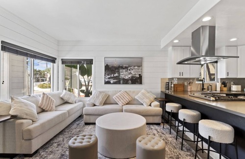 West Newport House | 4 Car Parking! Steps 2 Lido Village/Marina/A+ Location!