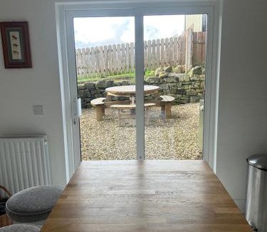 Tullycreevy House | 4 Castle Court