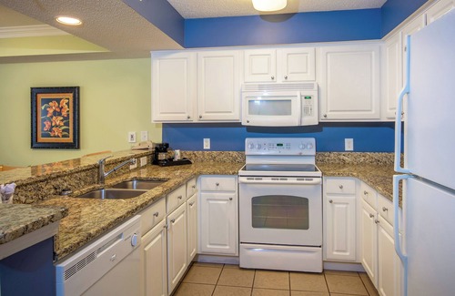 Myrtle Beach Hotel | 4 Elegant 2 Bedroom Units with Stunning Views & Balcony – Great for Families