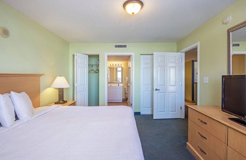 Myrtle Beach Hotel | 4 Elegant 2 Bedroom Units with Stunning Views & Balcony – Great for Families