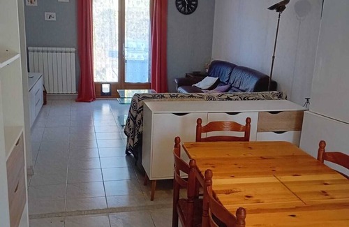 Castres House | 4 kilometers from town center, country house, parking, terrace