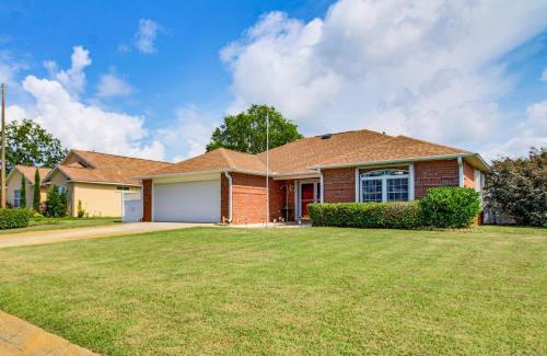 Ono Island House | 4 Mi to Beach Home with Fenced Yard in Pensacola!