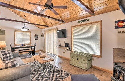 Grand Lake House | 4 Mi to Grand Lake Mtn-View Cabin with Fire Pit!