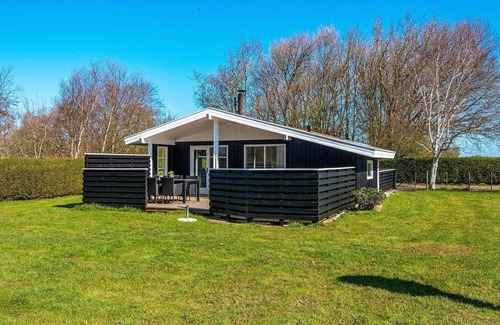 Bork Havn House | 4 person holiday home in Hemmet
