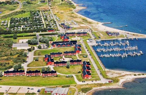 Lemvig Apartment | 4 person holiday home on a holiday park in Lemvig