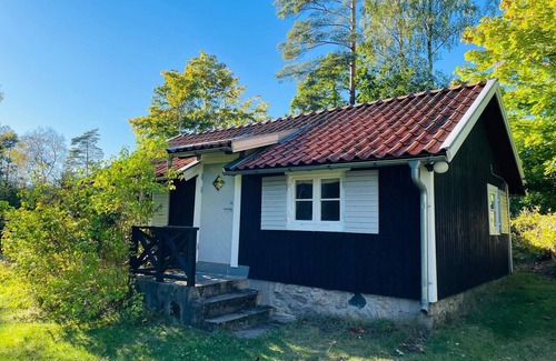 Svarvaremala House | 4 person holiday home in HALLABRO-By Traum