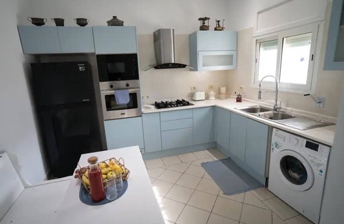 La Marsa House | 4 Pièces Avec Balcon sur la mer